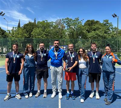 ASÜ Erkek Tenis Takımı Türkiye Şampiyonası'nda üçüncü oldu